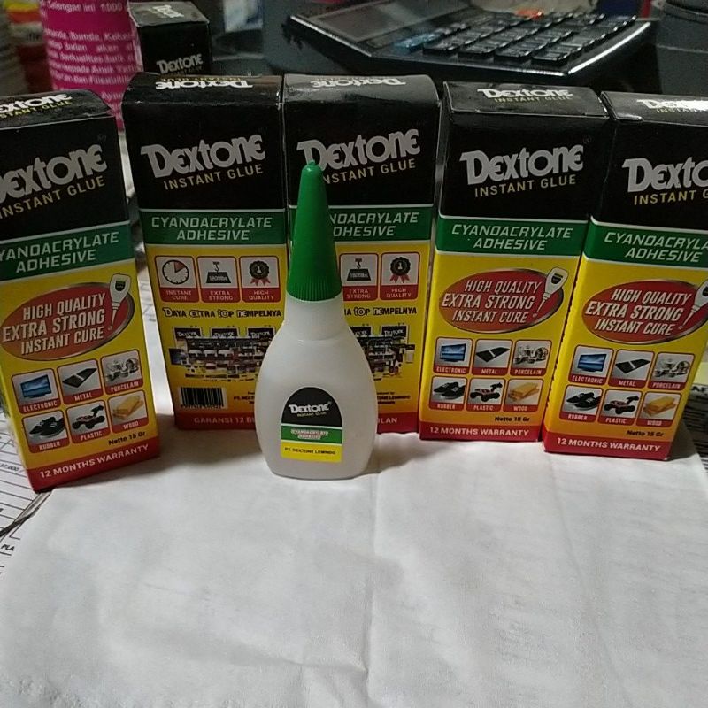 

Lem Dextone Instan Glue Cyandacrylate adhesive