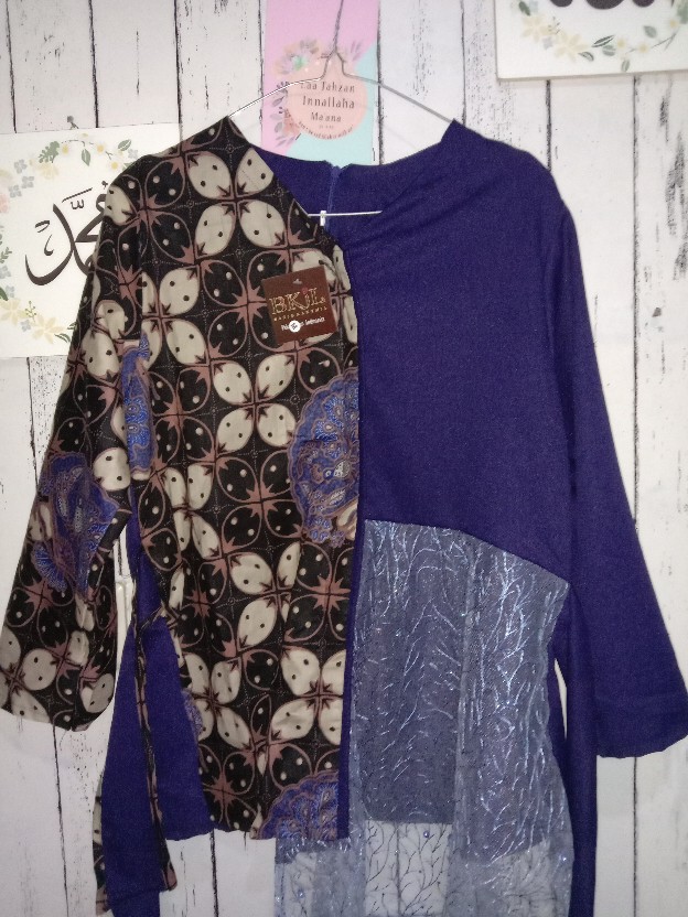 Atasan Batik Dolby Dolbi Dobby Doby Tenun Sutra Tulis Halus Katun Atbm Baron ,sarombit Atasan