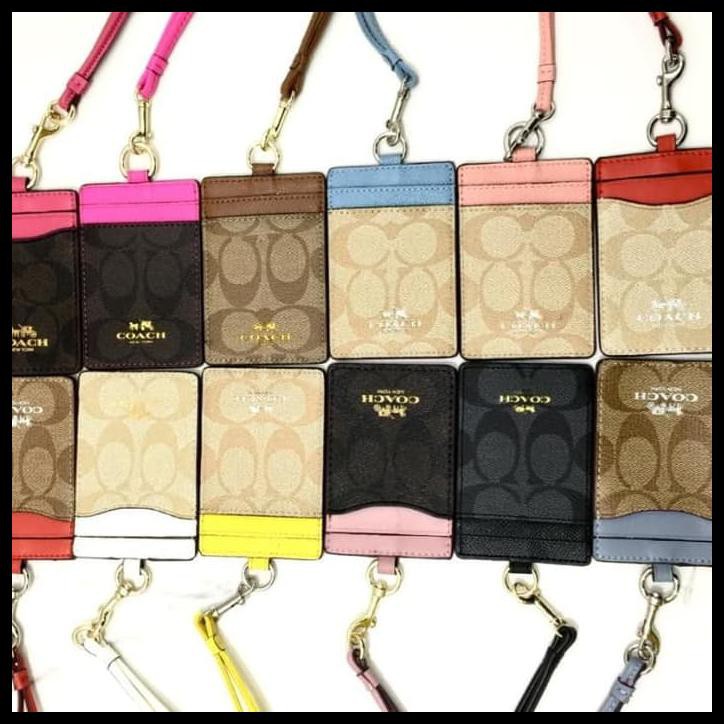 

Coach ID Lanyard Signature BIG SALE