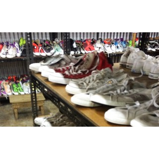  Sepatu  Converse  Alstar Pria dan Wanita Ukuran  38 39  42 43 