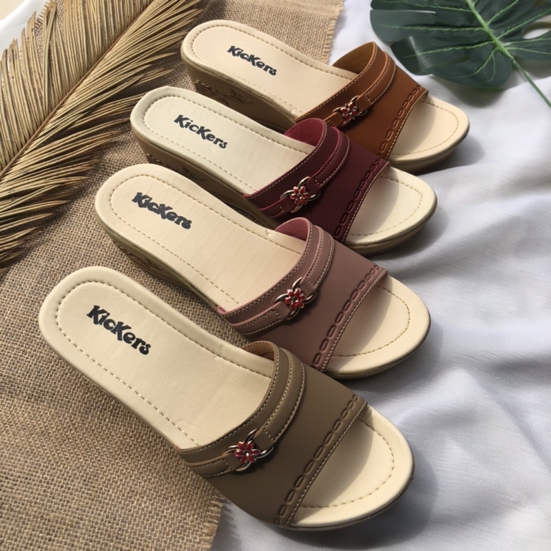 WEDGES LESTARI 3 CREAM TERMURAH SENDAL SANDAL WANITA CEWEK MODERN TERLARIS SENDAL WANITA MULAN SLOP MURAH TERBARU SLIP SANDAL PEREMPUAN SELOP KOKOP BIRKEN KARET IBU IBU REMAJA CEWEK MODERN