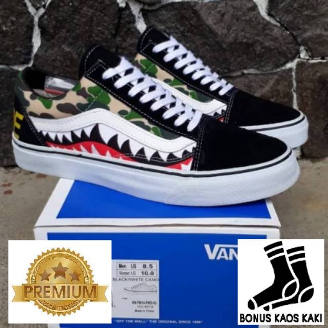 Namjerno senzor vans x bape original 