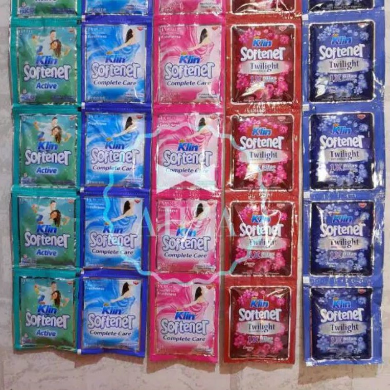 So Klin Softener Renceng isi 12 sachet