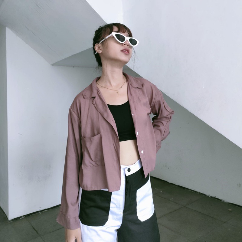 BEFAST - ZEC OOTD Wanita Kemeja GIVE / Monica Crop Shirt / Kemeja crop Lengan panjang / Kemeja kekinian Remaja / Kemeja Bisa Di Jadikan Outer / Kemeja Polos Crop / Kemeja Ala Style Korean