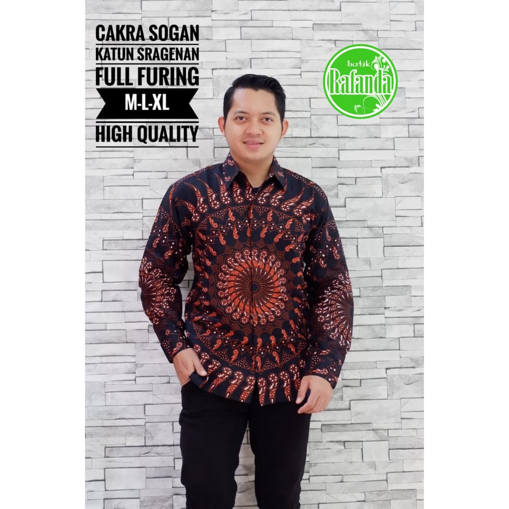 CAKRA SOGAN RAFANDA BAJU KEMEJA BATIK PRIA SOLO LENGAN PANJANG PENDEK LAPIS FURING ATASAN BATIK PREMIUM MODERN KATUN HALUS MURAI LAWASAN PARANG SINAR ADI PRAKASA PERMATA HITAM WULU SEKTI KOPI MOCA ARFANA NAVY MARENO  MERAK SOGAN WULU SEKTI MERAK MERAH