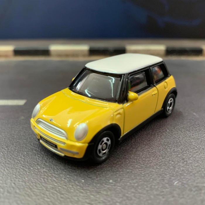 Tomica Mini Cooper Selection - Kuning 05 - Base Besi - Made in China