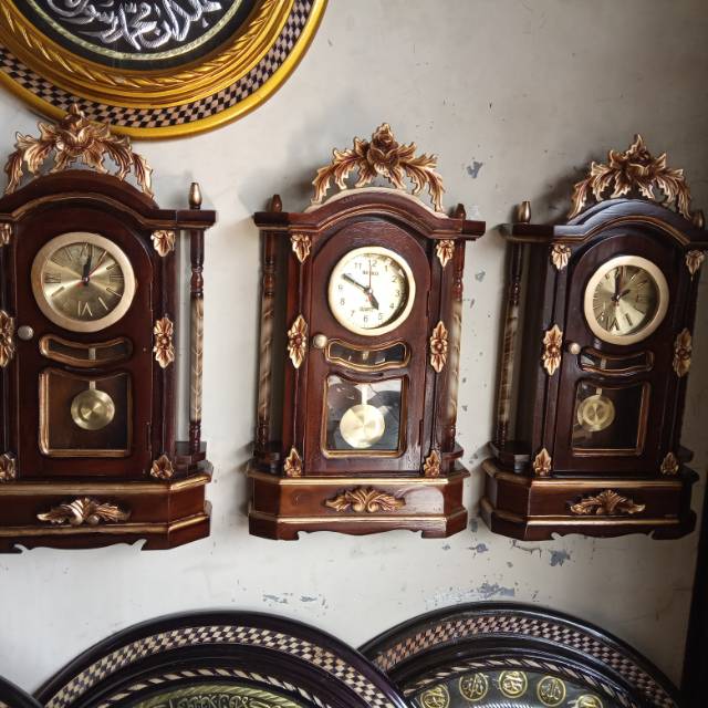 Ready stock jam hias ukir jam jam pajangan ukir kayu jati jam lonceng meubel  jepara FREE ONGKIR