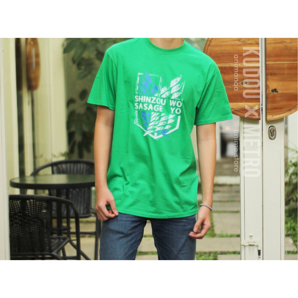 Tshirt Sasageyo Scouting Green SNK Attack on Titan