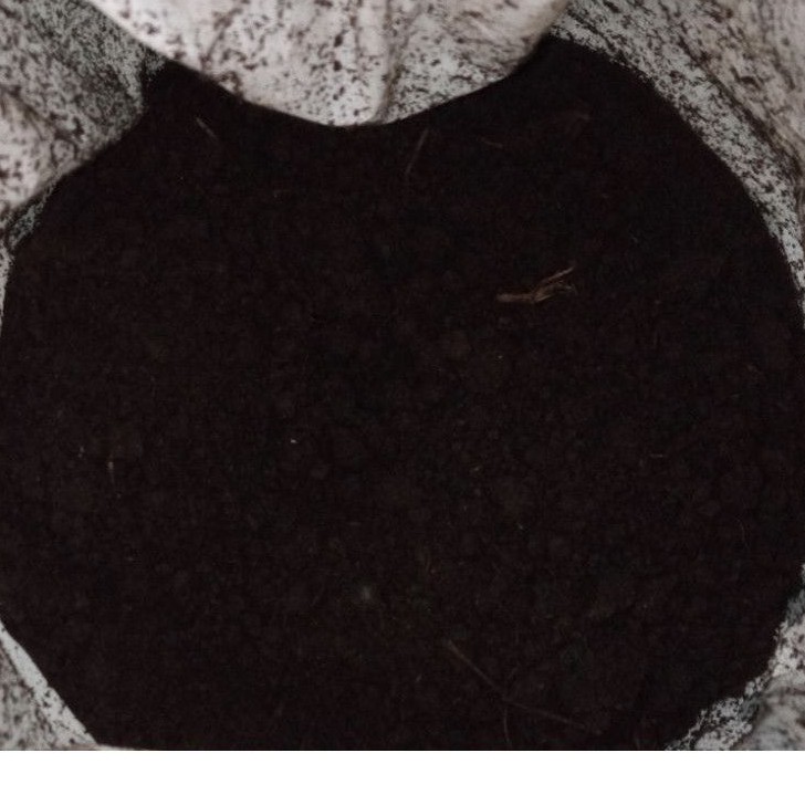 Pupuk kandang halus dan murni  1 kg (sapi)