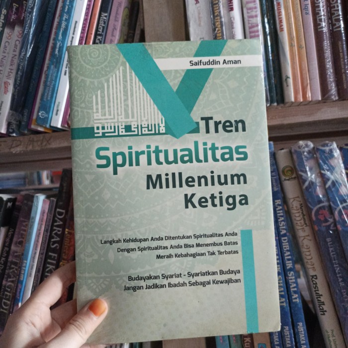 Buku Tren Spiritualitas Millenium Ketiga Saifuddin Aman preloved