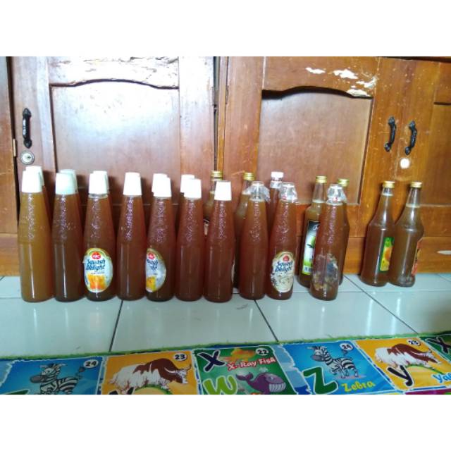 

Madu Asli dijamin 100% tanpa bahan pengawet dan pemanis buatan