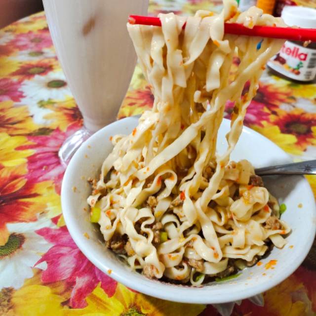

Bakmi Frozen Ayam (Halal)