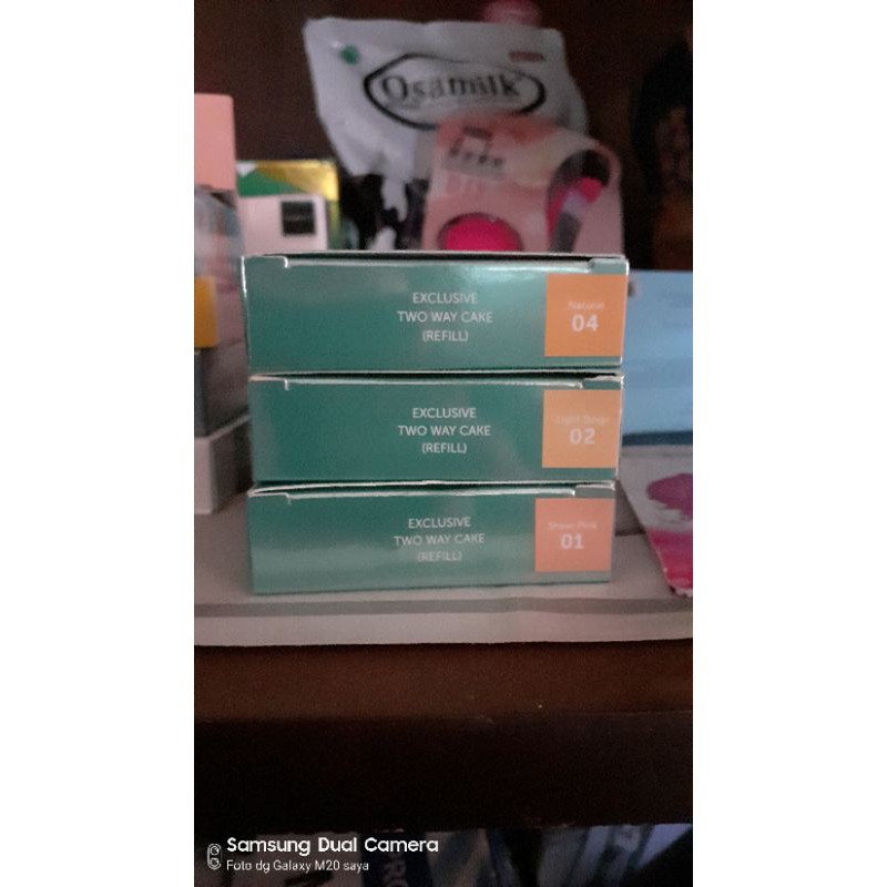 Wardah Bedak padat exclusive TWC refill