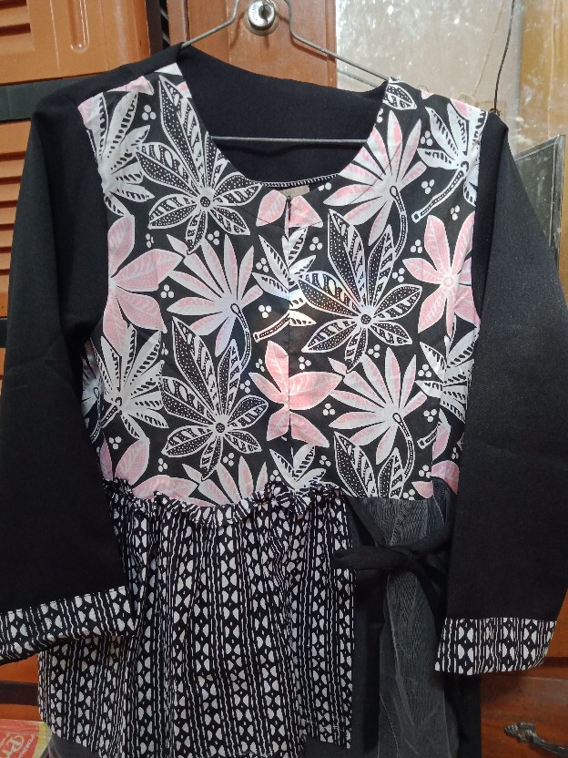 Atasan Batik Wanita Ppbtk07 Modern Batik Murah Cassual Atasanbatik Wanitabatik /atasanwanita...