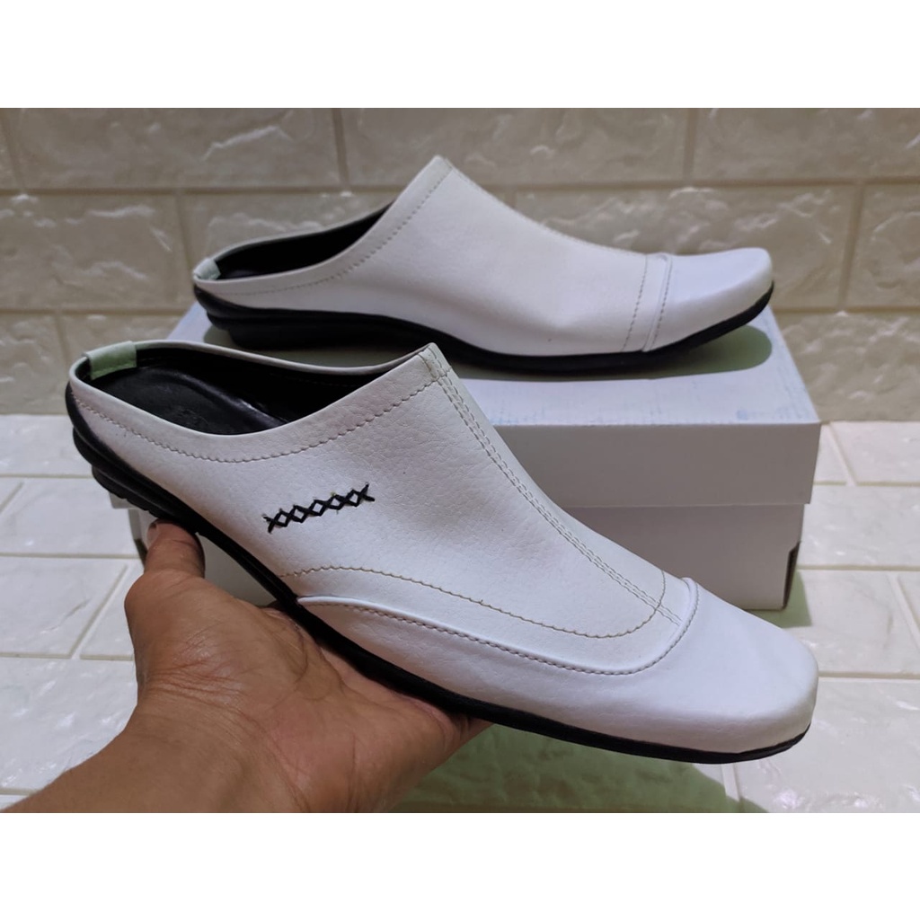 MEGA SALE Sendal slop Pria KICKERS Model Bustong KCK01