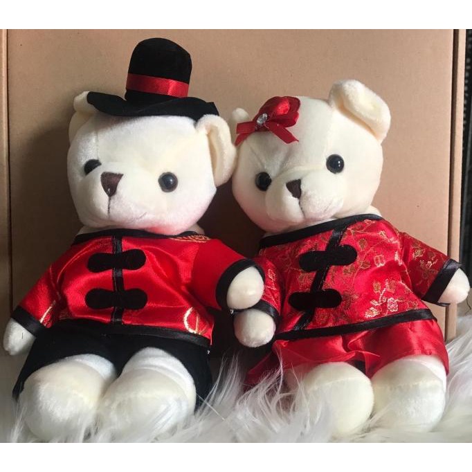 

AKSESORIS PERNIKAHAN BONEKA SANGJIT WEDDING BERUANG COUPLE LUCU CHEONGSAM PERLENGKAPAN PESTA CRAFT