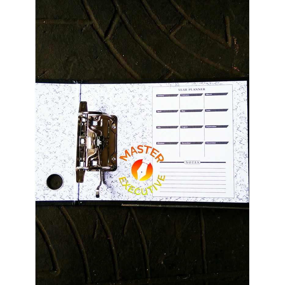 

Ready Stok GoldenCock Ordner Kwitansi Hitam Black Lever Arch File 2 Rings 75 mm Berkualitas