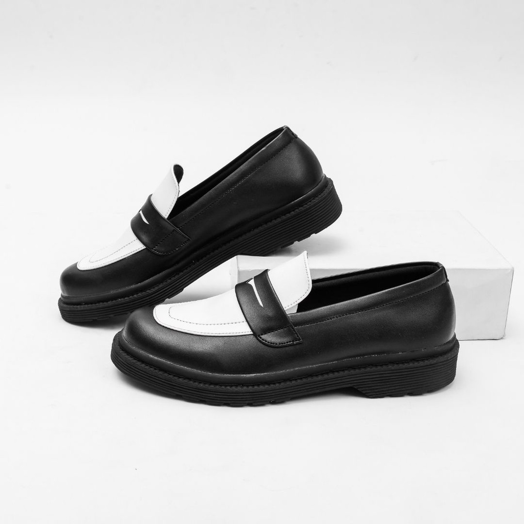 Xcloud x LALAKI Sepatu Couple SlipOn Casual Pria KHAILA Black