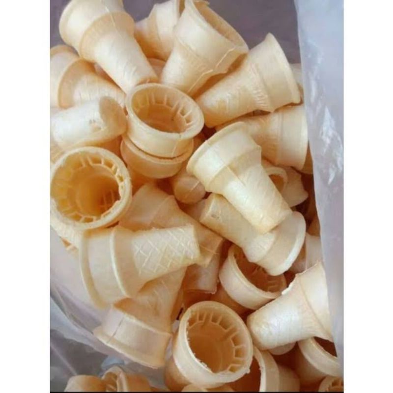 

CONE ES KRIM MCD MCDONALD ISI 300PCS DIAMETER 5.5CM