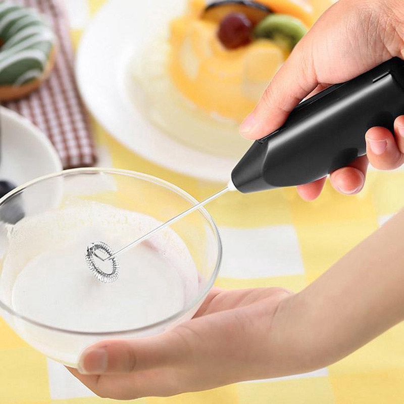 1Pcs Kitchen Tools Gadgets Egg Whisk Mixer / Practical Electric Egg Beater / Mini Milk Frother Stirrer / Coffee Whisk Mixer / Kitchen Cooking Tool