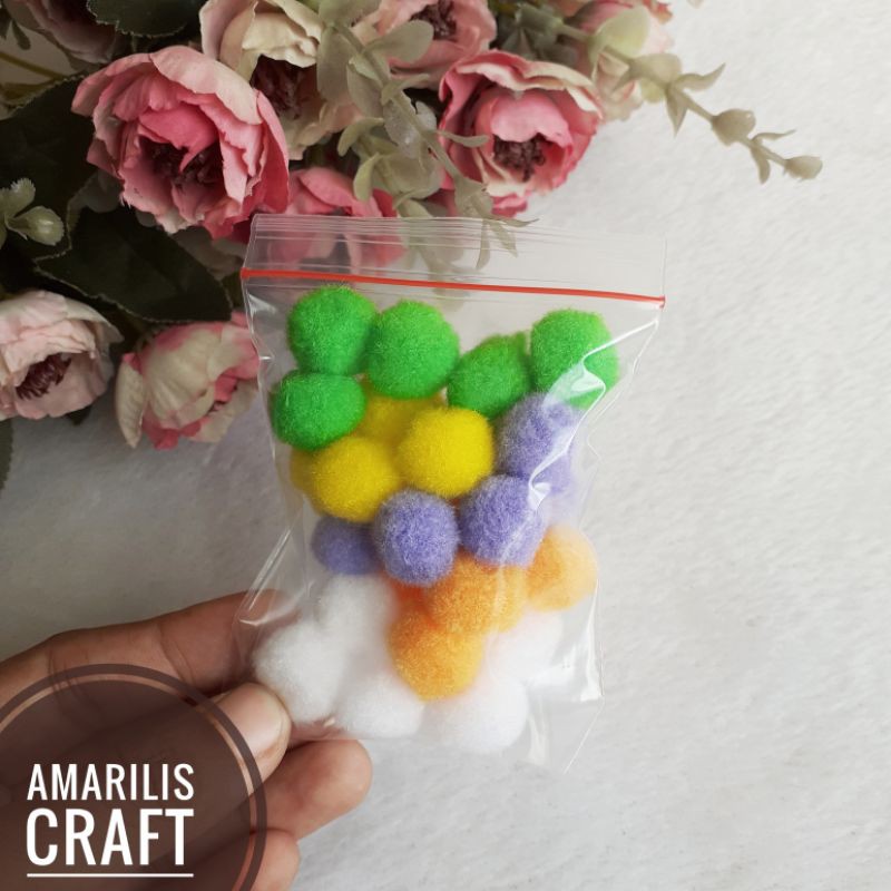 [25Pcs] Pompom 15mm
