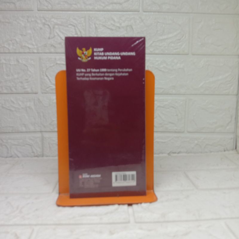 KUHP kitab undang undang hukum pidana-1