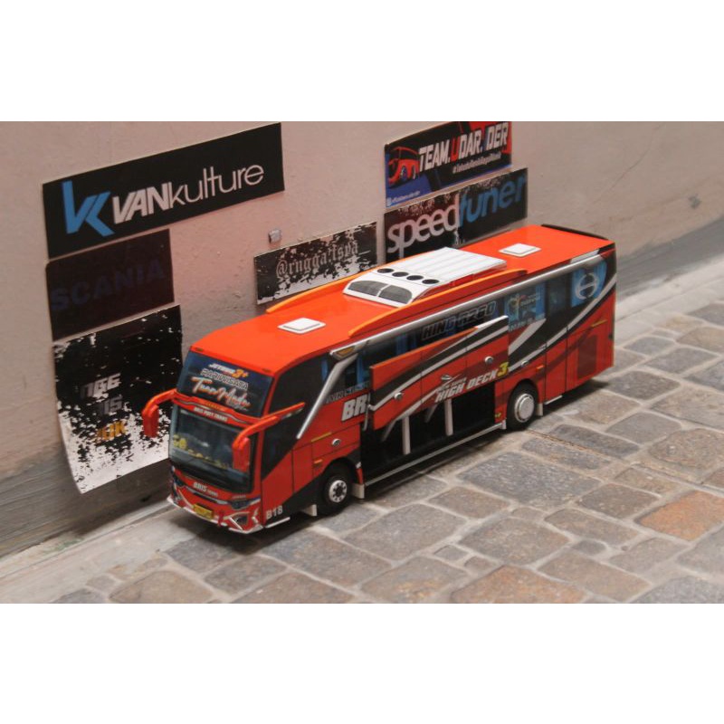 PAPERCRAFT BUS SKALA 1:50 BRIS TRANS TUAN MUDA