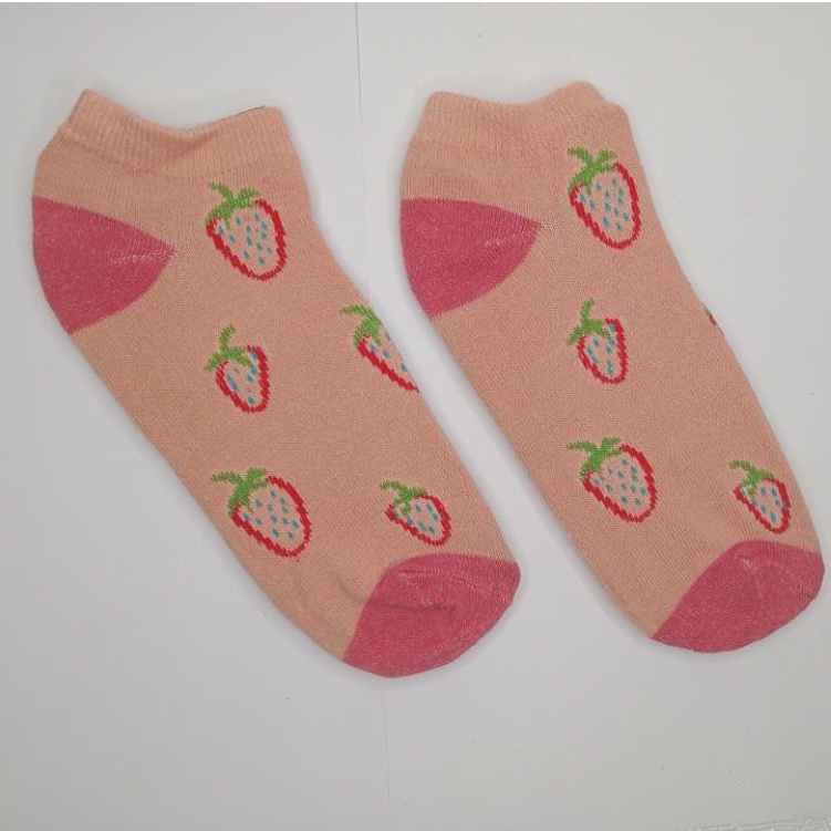 ⭐Gogoland⭐ Kaos Kaki Wanita Fashion Motif Strawberry Bunga Lebah Bee Kotak Biru Navy  Bunga Biru Green Leaf  Polos Pattern Garis Kaoskaki Pendek Korea Sock Import KK001-006-K1 STRAWBERRY PINK