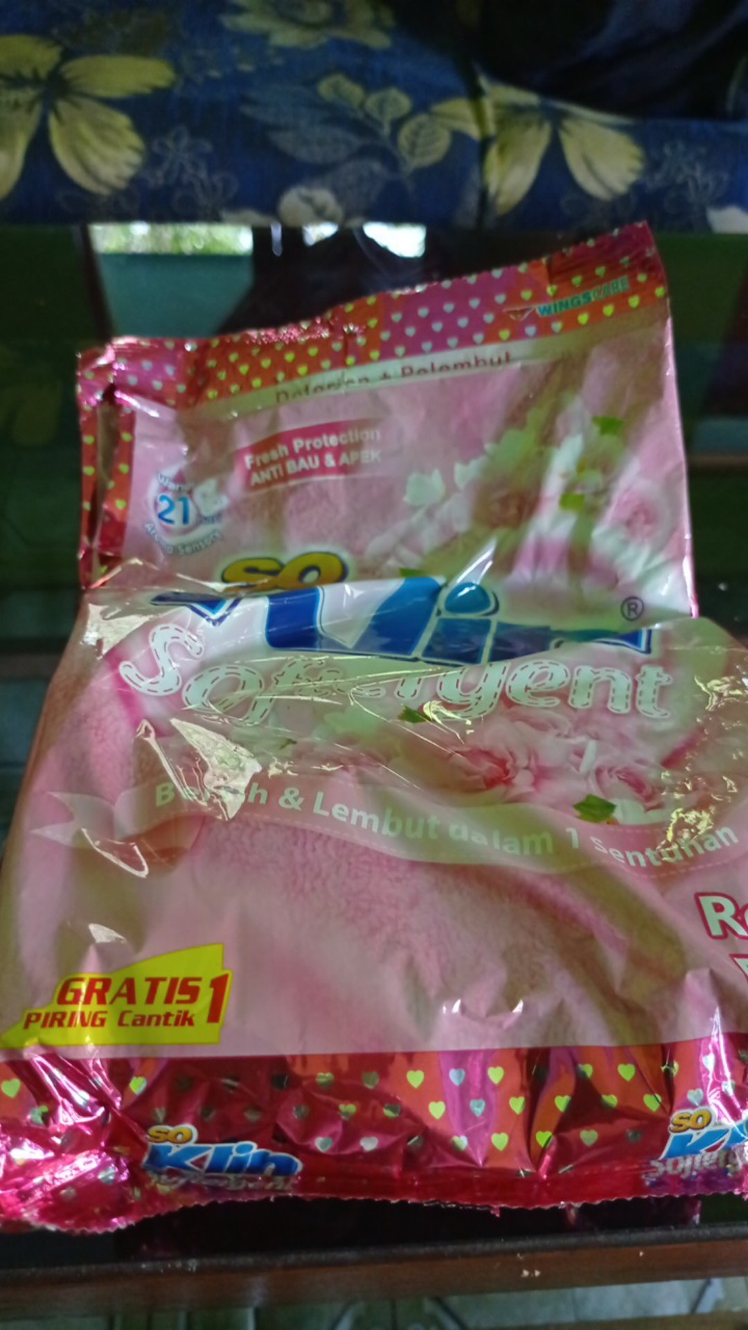 So Klin Softergent Deterjen Bubuk 770 Gr (gratis Piring)