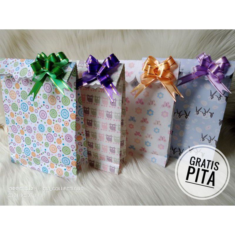 

PAPER BAG // BUNGKUS KADO INSTAN FREE PITA // KERTAS KADO INSTAN // KERTAS KADO MURAH