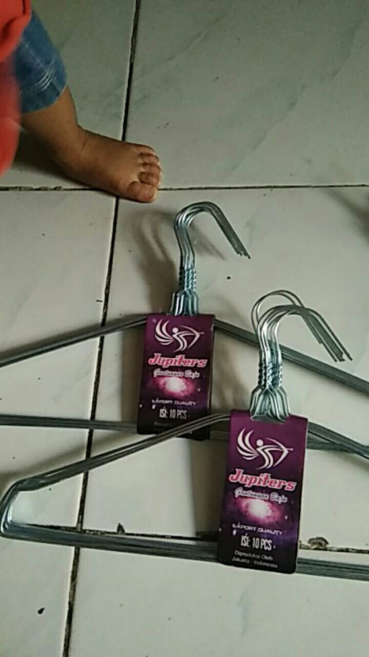 Gantungan Baju Kawat Stainless 10 Pcs / Henger Baju Kawat Besi