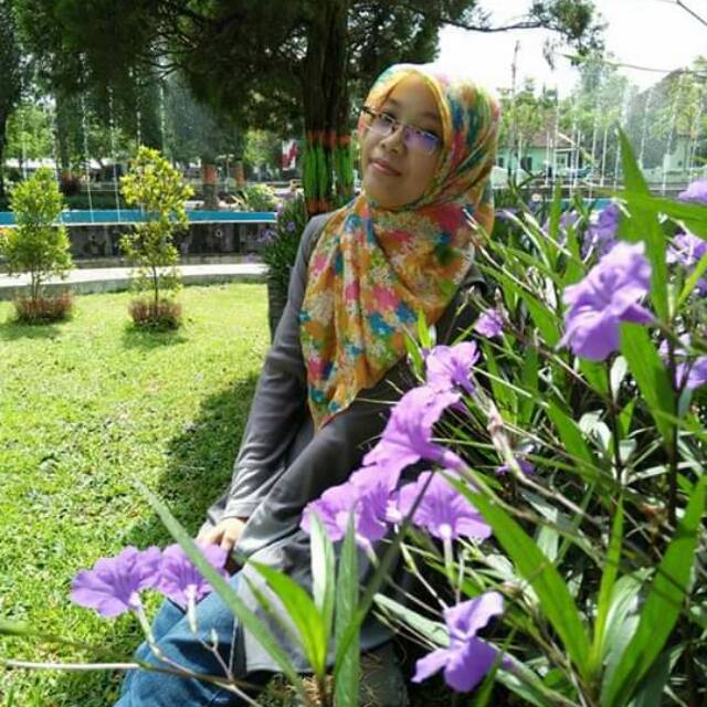 nia.sarasati.o