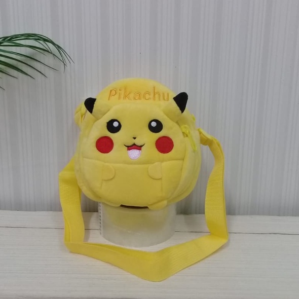 Toysopedia Tas Selempang Pikachu slingbag Peppa Pig pokemon go