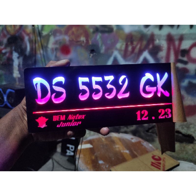 plat nomor led akrilik ( satu )