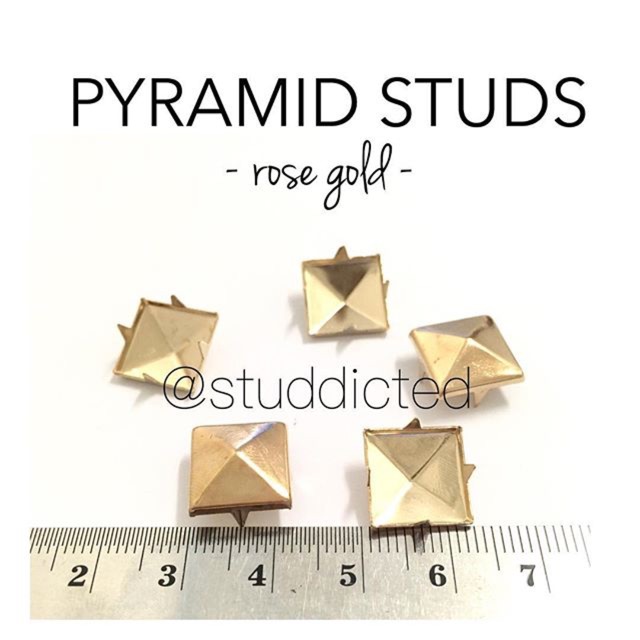 50pcs Rose Gold Pyramid Studs