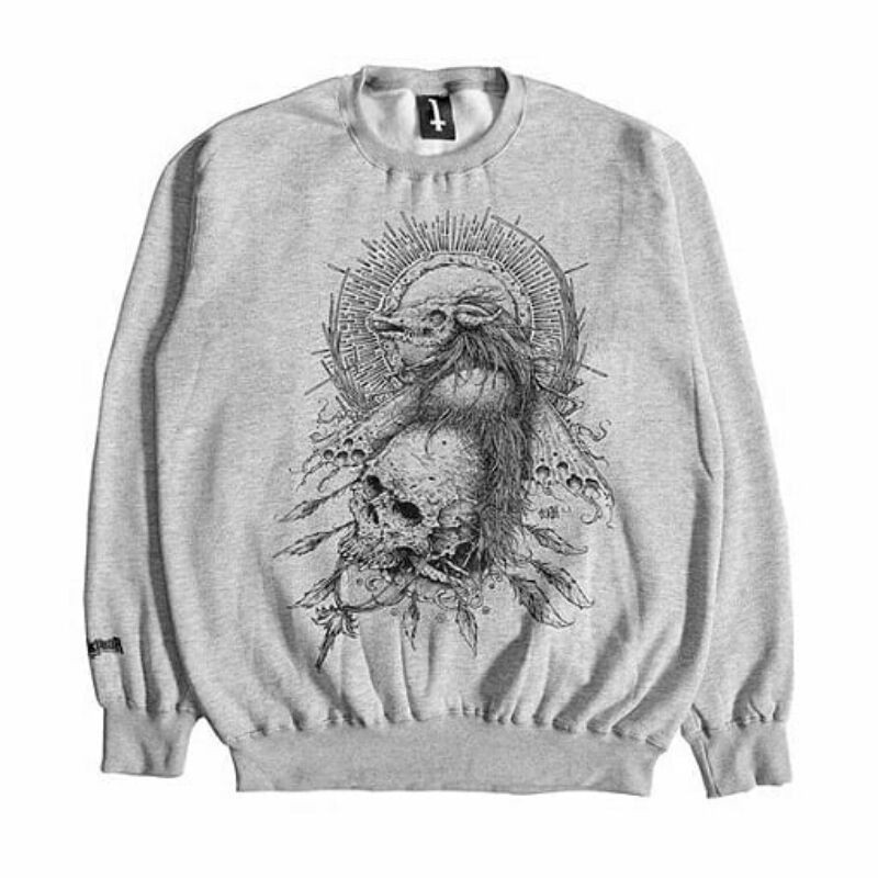 Crewneck siksa kubur