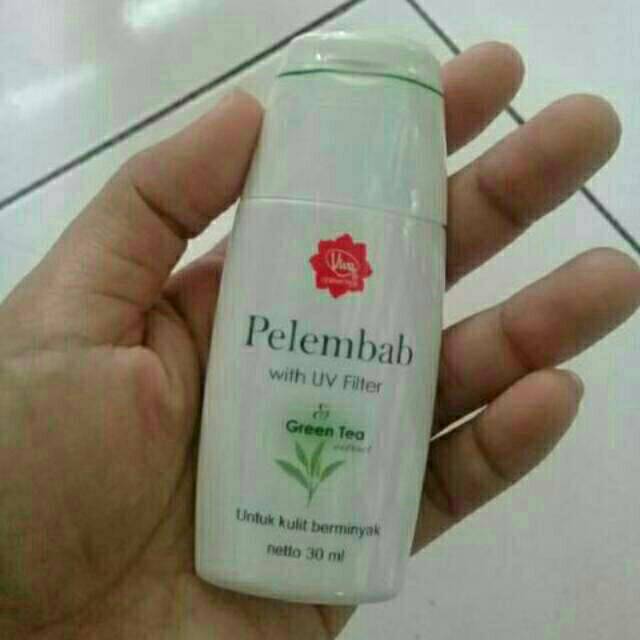 Original Pelembab Green Tea Pelembab Kulit Berminyak Berjerawat By Viva Cosmetics Shopee Indonesia