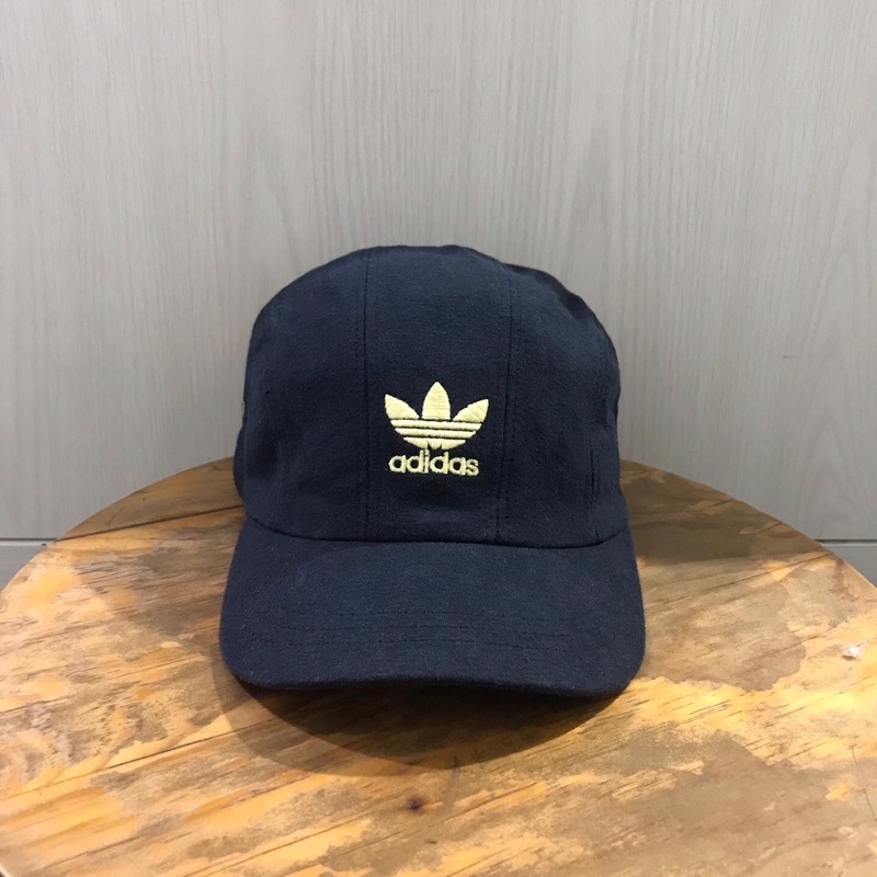 Topi adidas trefoil second