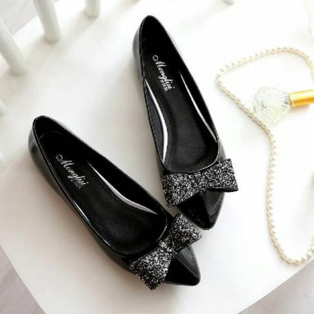 

MNY MG30 FlatshoesKoodeC9L7