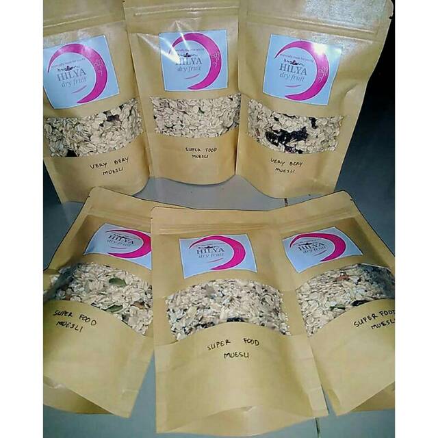 

Beli 5 pouch Hilya Dryfruit Muesli gratis 1 pouch