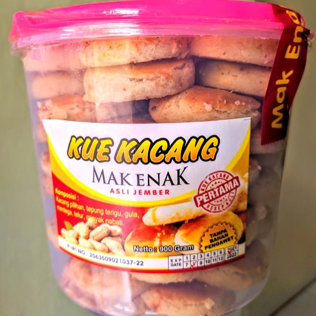 

KUE KACANG MAKENAK ASLI JEMBER