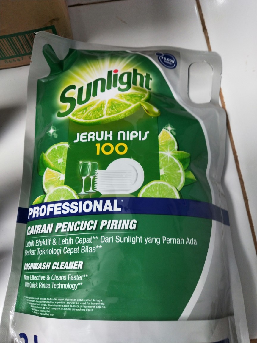 Sunlight 2l Professional Sabun Cuci Piring Jeruk Nipis 2000ml Refill