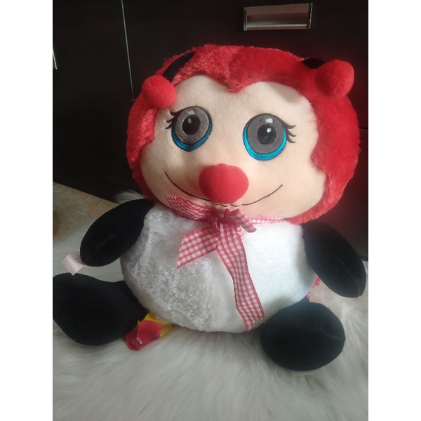Boneka Lebah