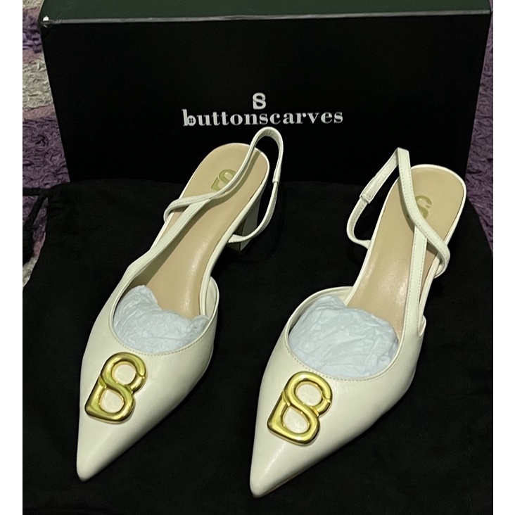 kylie mid heels buttonscarves