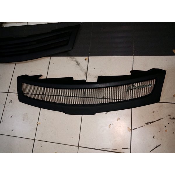 grill custom grand livina lama plus emblem nismo