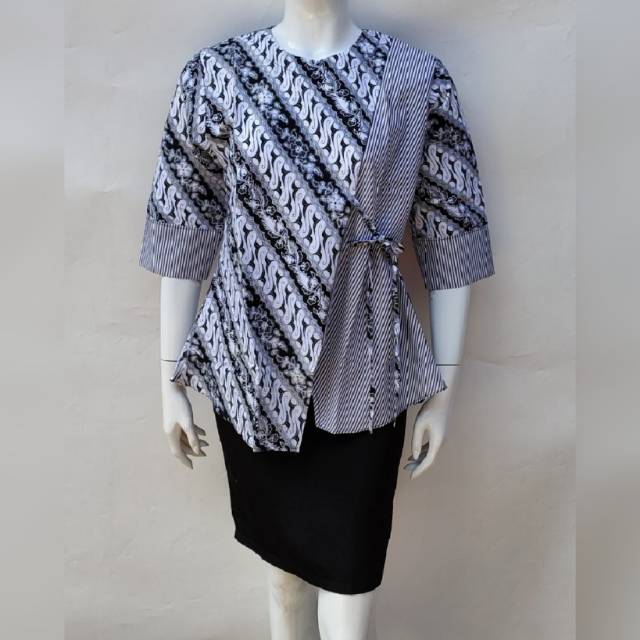 Blus Atasan Batik Katun Murah