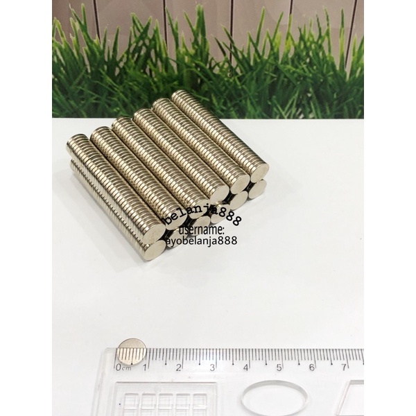 Magnet NEODYMIUM  bulat ukuran 9 x 1,5 1PCS