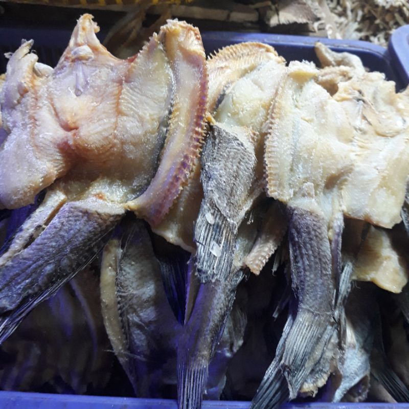 

ikan gabus belah kering 1/4