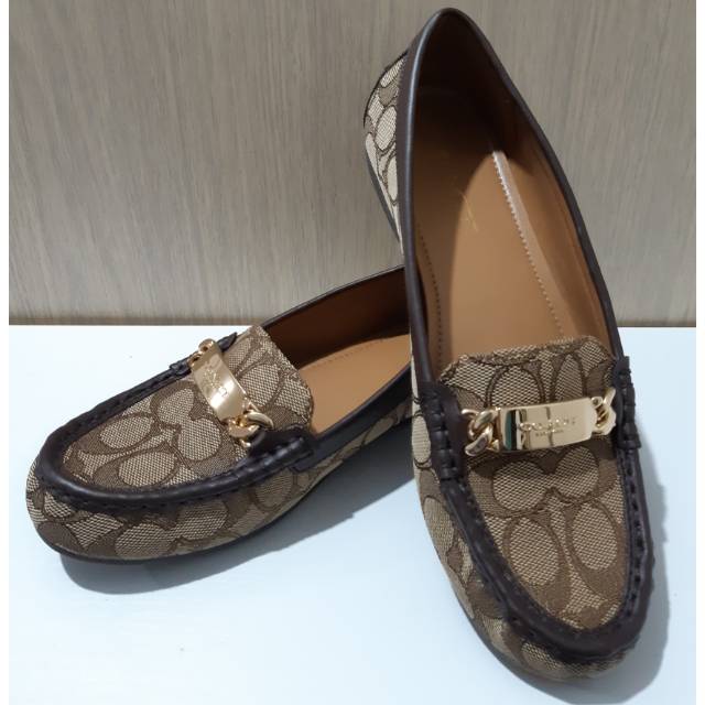 Sepatu Wanita Coach Original / Coach Olive Pebble Loafers Shoes