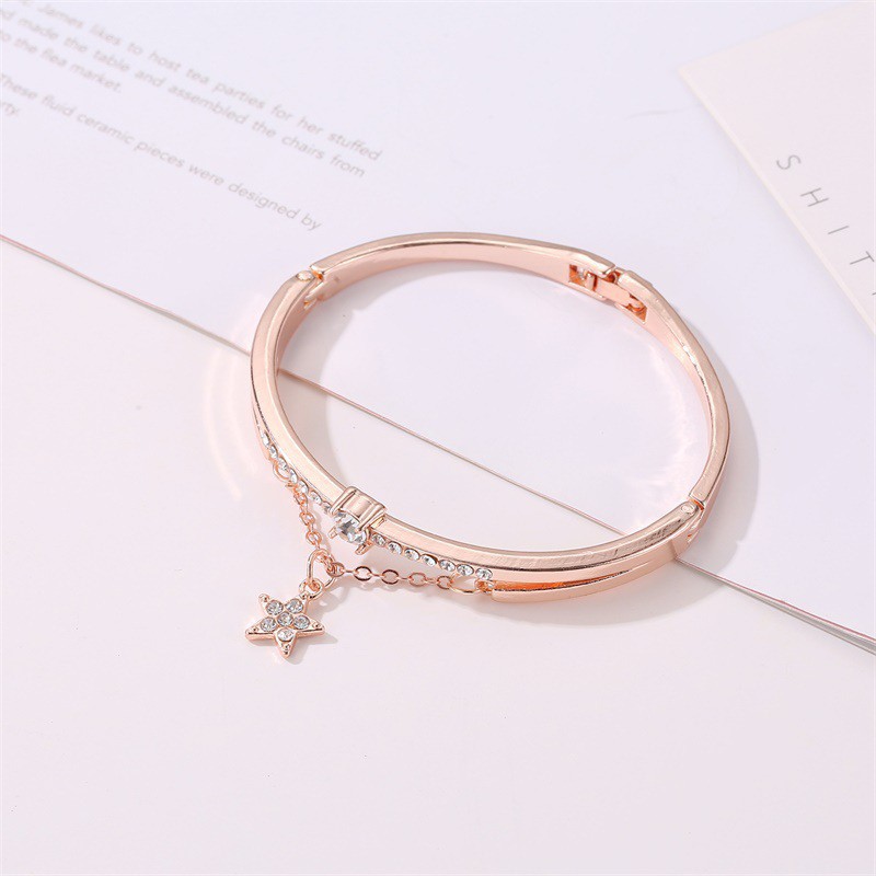 Gelang Tangan Wanita Titanium Gaya Korea Motif Bintang Untuk Wanita Aksesoris Fashion Import-3